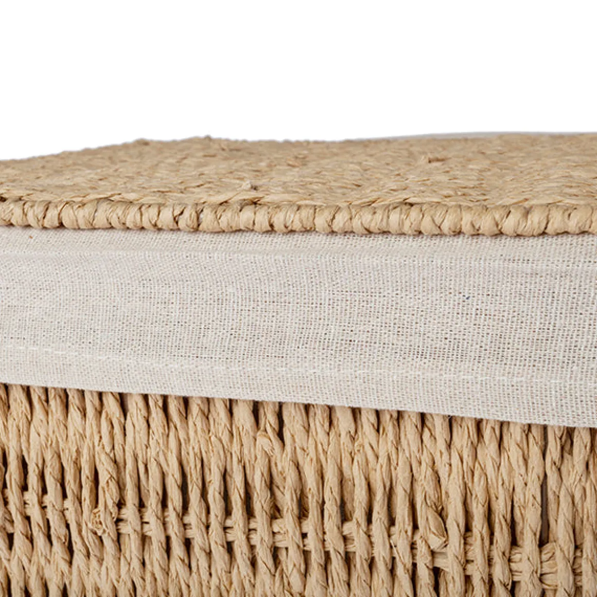 Cesta con tapa y tejido interior
