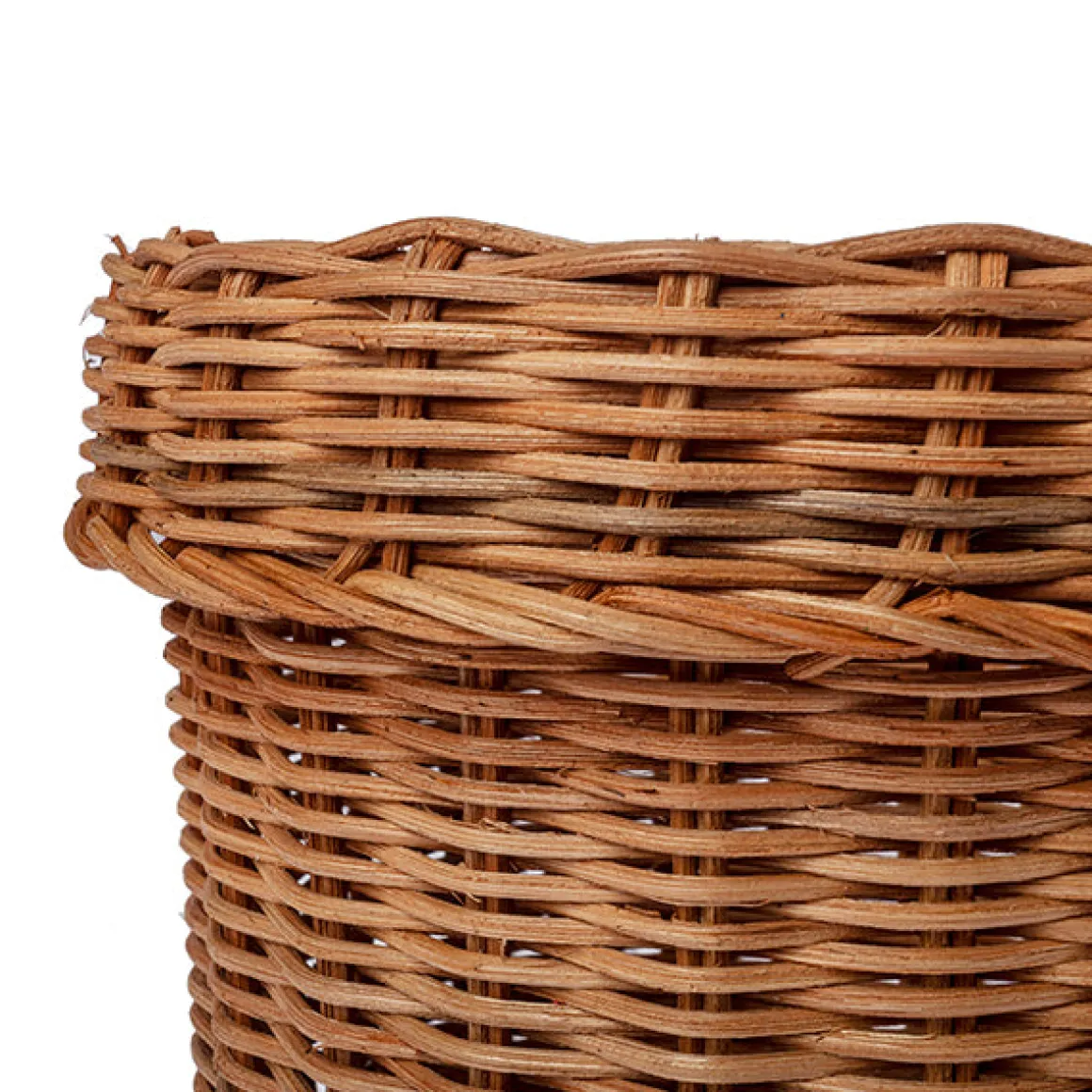 Cesta de ratán